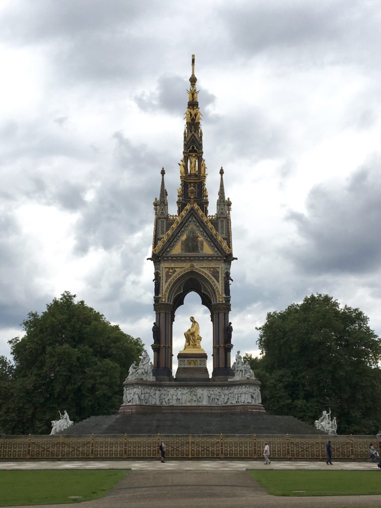 Prince Albert Memorial, from a distance