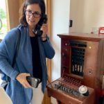 Lilli tries an early telephone switchboard